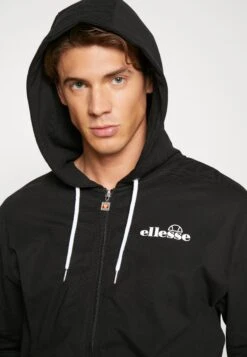 Ellesse BeviloPigiamaBlack Uomo Per La Notte EL982M00I-Q11 -Ellesse 160e0fd7b87846d7902be651d3faf638