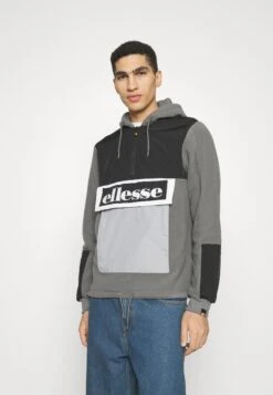 Ellesse PeriodicFelpa Con CappuccioGrey/Black Uomo Maglieria E Felpe EL922T0A7-C11 10 Ellesse PeriodicFelpa Con CappuccioGrey/Black Uomo Maglieria E Felpe EL922T0A7-C11 -Ellesse 176cfb5d5e8c4be0a1f47af5701b7d8a
