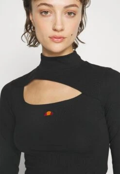 Ellesse Leilah CropMaglietta A Manica LungaBlack Donna T-shirt E Top EL921D0C4-Q11 -Ellesse 192ee12b58a947549965fd836076807d