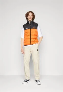 Ellesse AndrioSmanicatoOrange Uomo Giacche EL922T087-H11 -Ellesse 2139c0924a244ca8bcbba1fe07ce2eb9