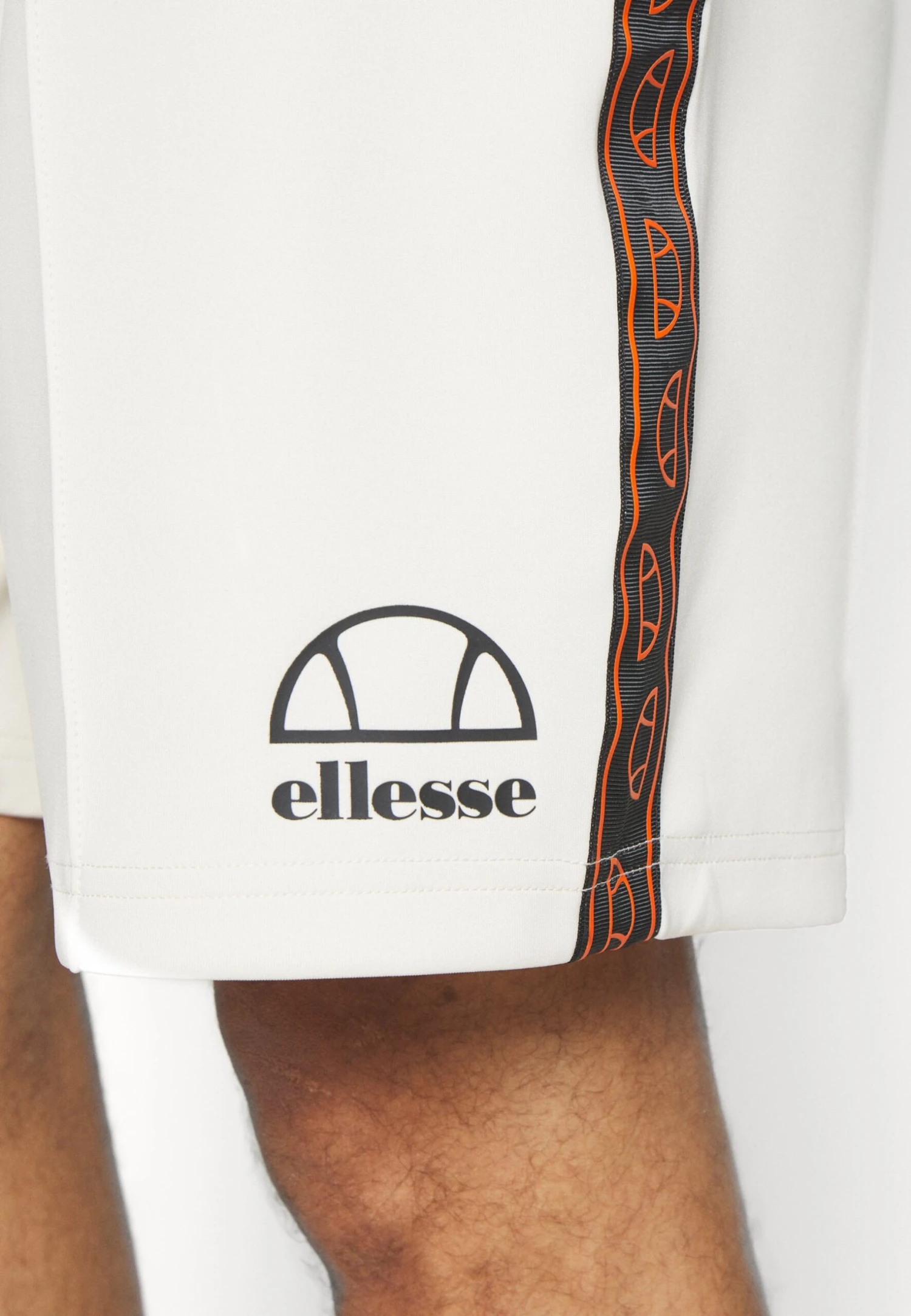 Ellesse Endrizi ShortPantaloncini SportiviOff-White Uomo Bermuda EL942E04V-A11 7 Ellesse Endrizi ShortPantaloncini SportiviOff-White Uomo Bermuda EL942E04V-A11 - immagine 7