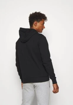 Ellesse CaslinoFelpa Con CappuccioBlack Uomo Maglieria E Felpe EL942G00O-Q11 -Ellesse 243602cbce8d4e5d8fcba7a904fc160f