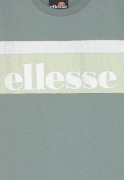 Ellesse StrisciaT-Shirt Con StampaDark Green Bambini T-shirt & Top EL924G01Q-M11 5 Ellesse StrisciaT-Shirt Con StampaDark Green Bambini T-shirt & Top EL924G01Q-M11 -Ellesse 27ffc3cd8e174a41851bd3d617243014