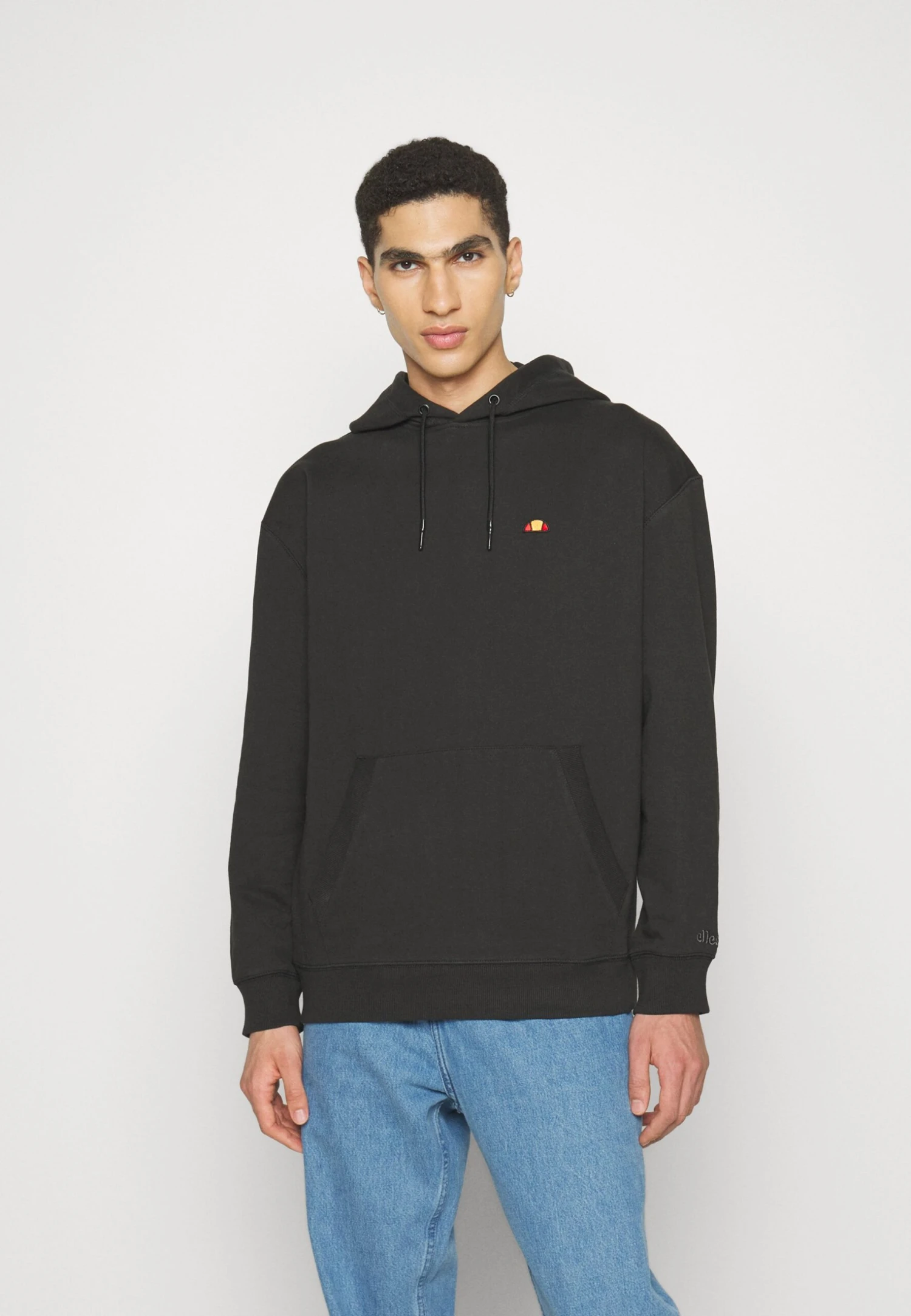 Ellesse Caldine HoodyFelpaBlack Uomo Maglieria E Felpe EL922S0CJ-Q11 3 Ellesse Caldine HoodyFelpaBlack Uomo Maglieria E Felpe EL922S0CJ-Q11 - immagine 3