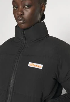 Ellesse Reversible Suera Padded JacketGiacca InvernaleBlack/Orange Donna Giacche E Blazer EL921U02D-Q11 -Ellesse 461b590ce39d48f89f90a6e19668d855