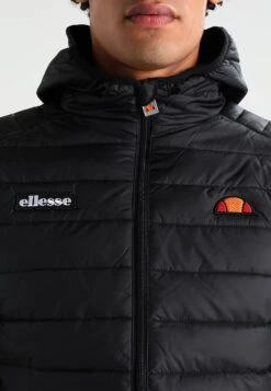 Ellesse LombardyGiacca Da Mezza StagioneAnthracite Uomo Giacche EL922L007-Q11 -Ellesse 49718539182e49bb9494b328f325d4ee