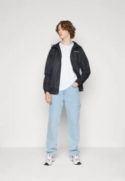 Ellesse RazzoGiacca LeggeraBlack Uomo Giacche EL922T09P-Q11 -Ellesse 4a78f9001ec84e80a1b59e0b577f56f6