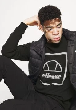 Ellesse OrionFelpaBlack Uomo Maglieria E Felpe EL922S05M-Q11 -Ellesse 4a9988f9e6ef4bbfb2cb62658ea5e8ad