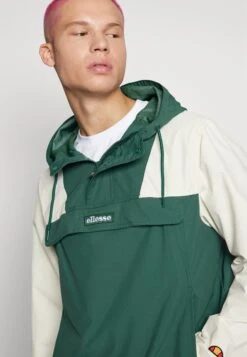 Ellesse Pierleoni JacketGiacca LeggeraDark Green Uomo Giacche EL922T0A3-M11 -Ellesse 65661952355e4362894805712bfd7b45