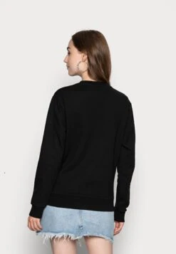 Ellesse TriomeFelpaBlack Donna Felpe EL921J029-Q11 7 Ellesse TriomeFelpaBlack Donna Felpe EL921J029-Q11 -Ellesse 6566bc6295254e7ea8481cd6e61d2b99