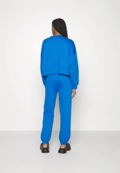 Ellesse Couve - Pantaloni Sportivi - Blue 11 Ellesse Couve - Pantaloni Sportivi - Blue -Ellesse 6a2ec7f443a944e49a3b201a6510da91