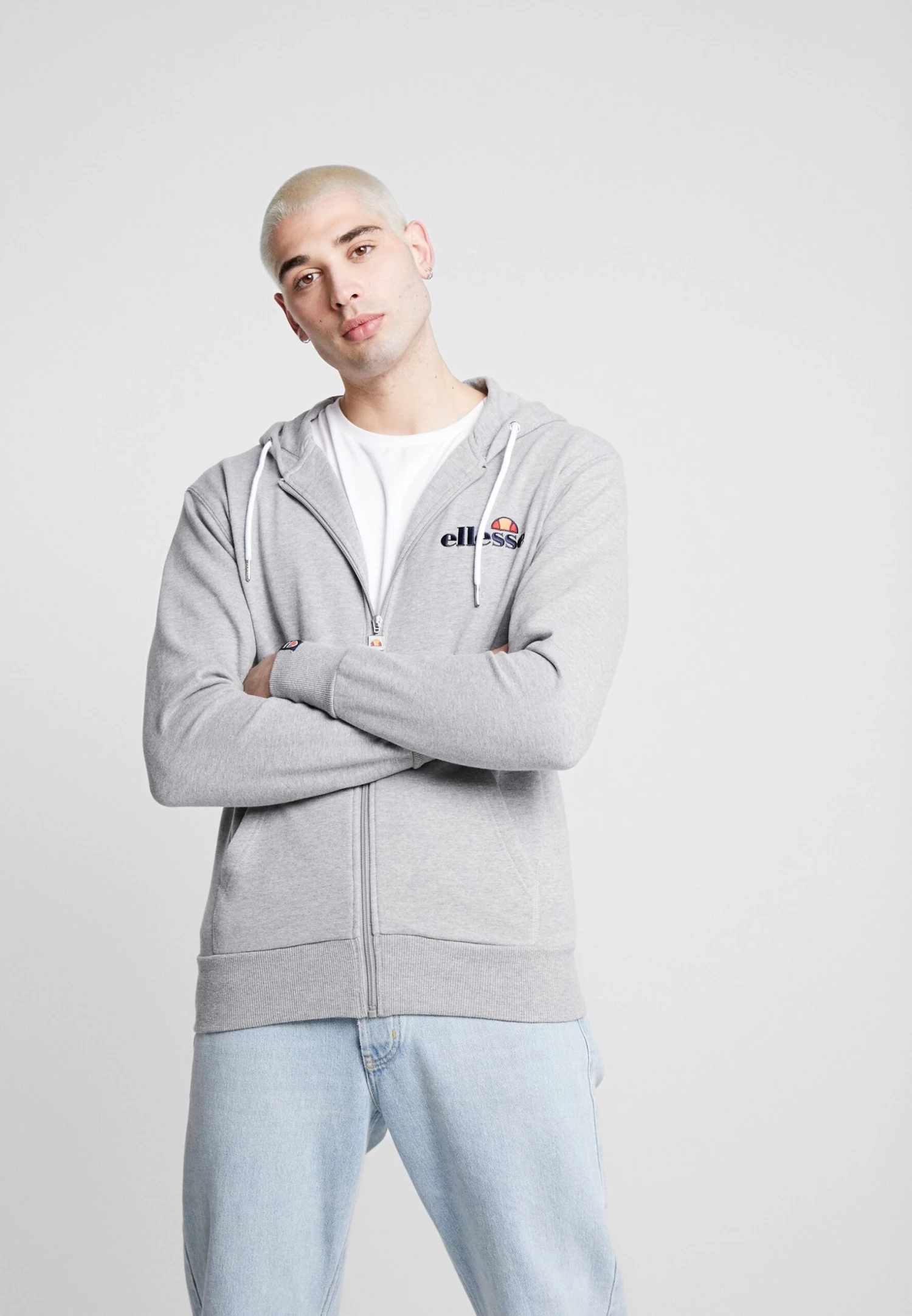 Ellesse BrieroFelpa Con ZipGrey Marl Uomo Maglieria E Felpe EL922S02J-C11 1 Ellesse BrieroFelpa Con ZipGrey Marl Uomo Maglieria E Felpe EL922S02J-C11