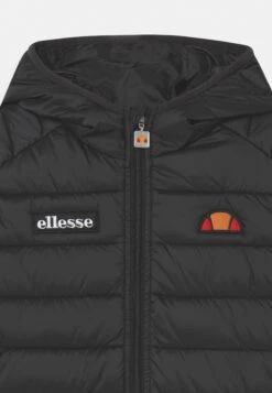 Ellesse Tommio GiletSmanicatoBlack Bambini Abbigliamento Outwear EL924L00O-Q11 -Ellesse 72a1cf10dcfc4c67b2dceff3d9a2ef4a