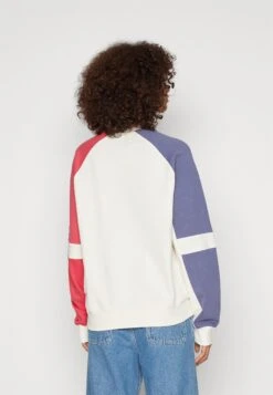 Ellesse NorisseFelpaOff White Donna Felpe EL921J09X-A11 -Ellesse 76ec613db8f04d17ad42d80dcc78612c