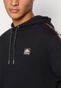 Ellesse Stefan Oh HoodyFelpaBlack Uomo Maglieria E Felpe EL922S08U-Q11 -Ellesse 876dfaa092aa48689c2dbd81d9e621e6
