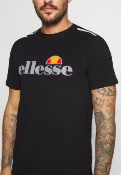 Ellesse Cella T-Shirt Con StampaBlack Uomo T-shirt E Polo EL942D026-Q11 11 Ellesse Cella T-Shirt Con StampaBlack Uomo T-shirt E Polo EL942D026-Q11 -Ellesse 8f3eaf21843b4605990d61073fd9b4ec