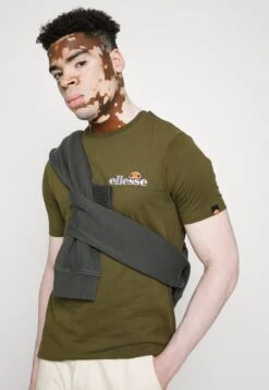 Ellesse VoodooT-Shirt Con StampaKhaki Uomo T-shirt E Polo EL922O02Q-N11 -Ellesse 912918a051e1457da6c4b2a845eea641
