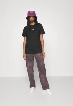 Ellesse Triello OversizedT-Shirt Con StampaBlack Donna T-shirt E Top EL921D0C7-Q11 -Ellesse 98b6cb6c7d7249abb4ed697ed4d86439