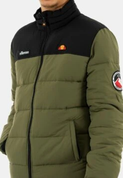 Ellesse Giacca InvernaleVert Uomo Giacche EL922T097-M11 -Ellesse a05e1478c04948f4818fee3442138fe1