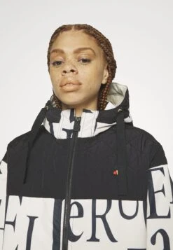 Ellesse Pierangelo JacketGiacca InvernaleOff White Donna Giacche E Blazer EL921G03C-A11 -Ellesse a23391c4e0f345919c15019675aba707