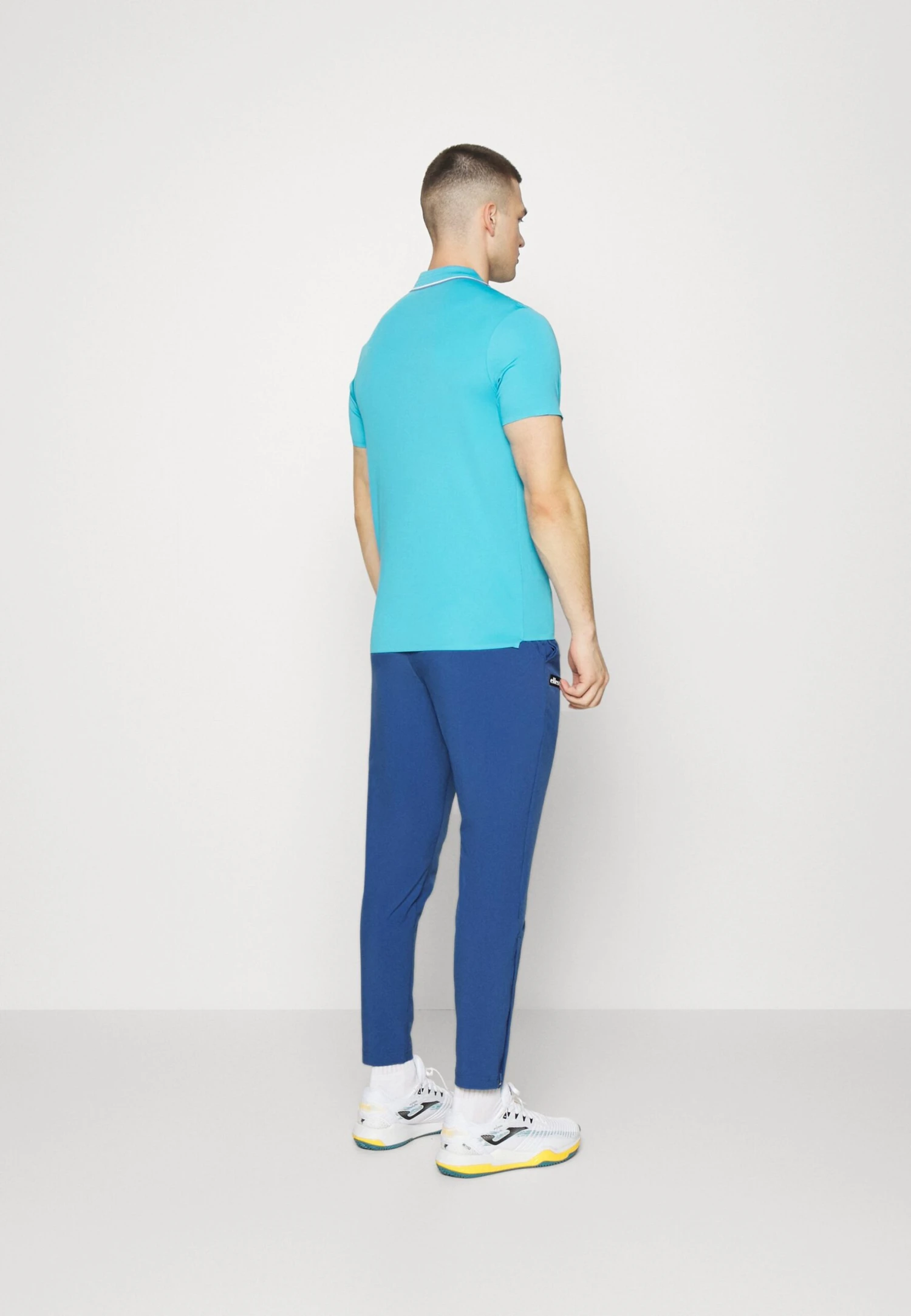 Ellesse DebillyPantaloni SportiviBlue Uomo Pantaloni EL942E04F-K11 3 Ellesse DebillyPantaloni SportiviBlue Uomo Pantaloni EL942E04F-K11 - immagine 3