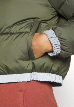 Ellesse TurkGiacca InvernaleKhaki Donna Giacche E Blazer EL941F01I-N11 -Ellesse a9393f8265a643088dab1184ea30d905