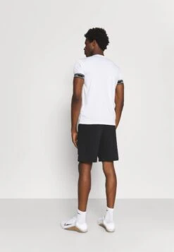 Ellesse Alente TeeT-Shirt Con StampaWhite Uomo T-shirt E Polo EL942D028-A11 10 Ellesse Alente TeeT-Shirt Con StampaWhite Uomo T-shirt E Polo EL942D028-A11 -Ellesse aa49c8fe07284b4fa4ac27879f946c90