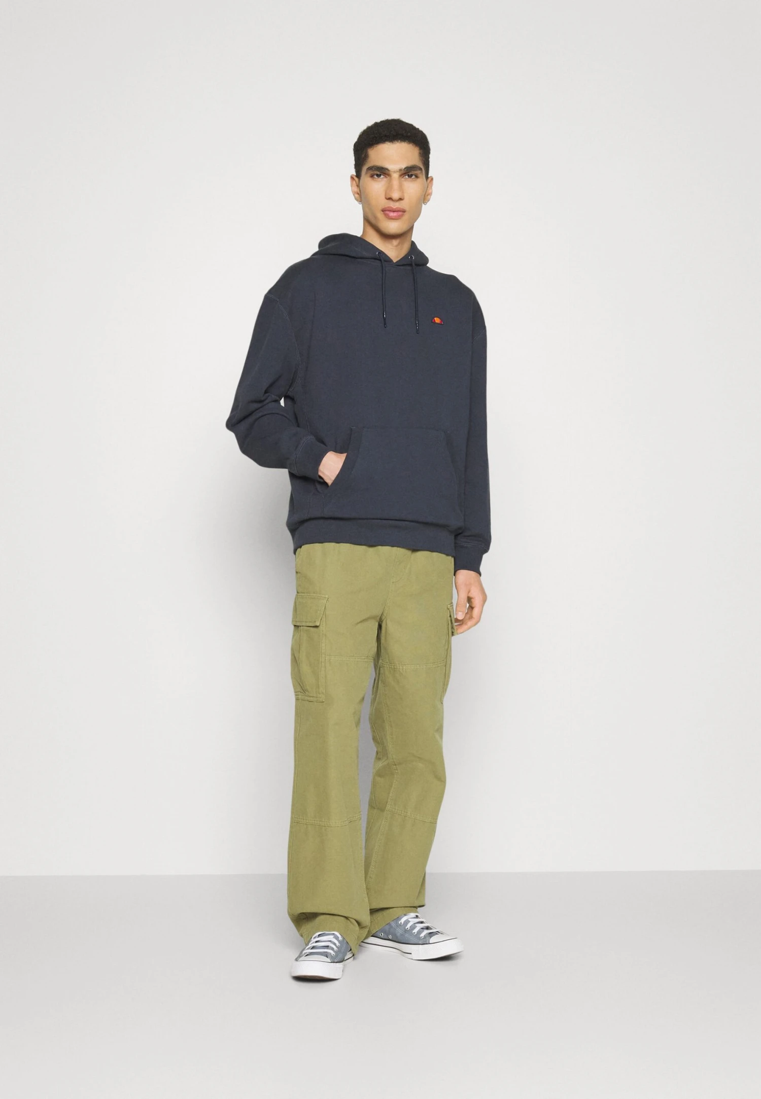 Ellesse Caldine HoodyFelpaDark Blue Uomo Maglieria E Felpe EL922S0CJ-K11 5 Ellesse Caldine HoodyFelpaDark Blue Uomo Maglieria E Felpe EL922S0CJ-K11 - immagine 5