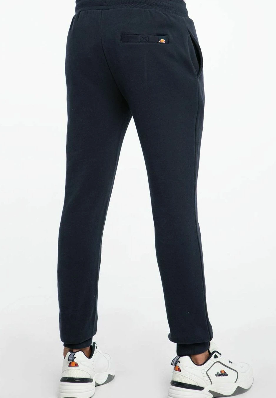 Ellesse Granite Pantaloni SportiviBlue Uomo Pantaloni Sportivi E Joggers EL922E047-K11 3 Ellesse Granite Pantaloni SportiviBlue Uomo Pantaloni Sportivi E Joggers EL922E047-K11 - immagine 3