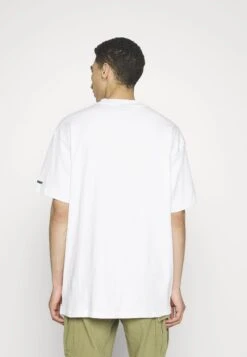 Ellesse Balatro T-Shirt BasicWhite Uomo T-shirt E Polo EL922O0HZ-A11 -Ellesse b709d2f83ae34d069c3f5839bef2dfdd