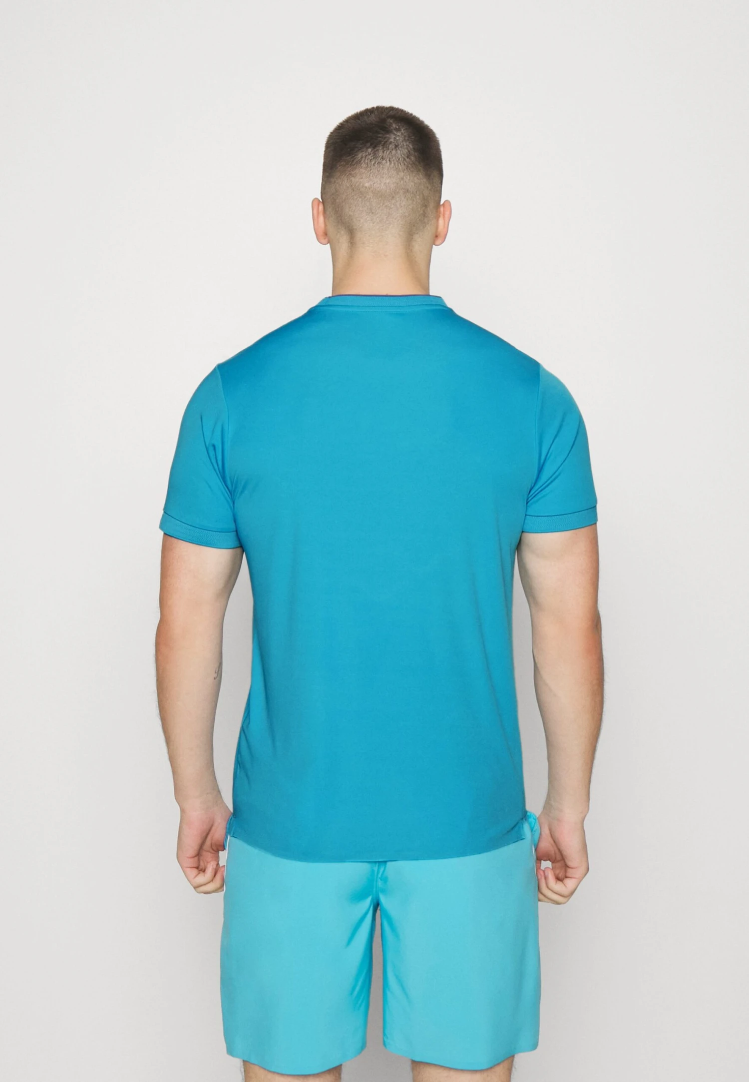 Ellesse TournelleT-Shirt SportAqua Uomo T-shirt E Polo EL942D04V-K11 3 Ellesse TournelleT-Shirt SportAqua Uomo T-shirt E Polo EL942D04V-K11 - immagine 3