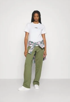 Ellesse OllarT-Shirt Con StampaWhite Donna T-shirt E Top EL921D0C9-A11 -Ellesse be7335612b4340c8ae5419c64cb3e277