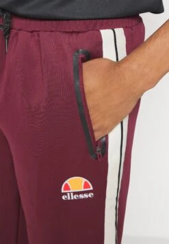 Ellesse Alessie Track PantPantaloni SportiviBurgundy Uomo Pantaloni EL942E04U-G11 -Ellesse c1481cdc60fd457ba58cb06bd513bd6c