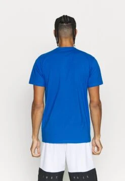 Ellesse Cella T-Shirt Con StampaBlue Uomo T-shirt E Polo EL942D026-K11 -Ellesse c1c52df40ce442b7bb5ffbdd0233923b