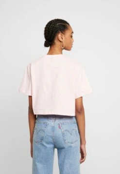 Ellesse Fireball - T-Shirt Con Stampa - Light Pink -Ellesse c391a817a82b4c0aa397419e63e8a6ba