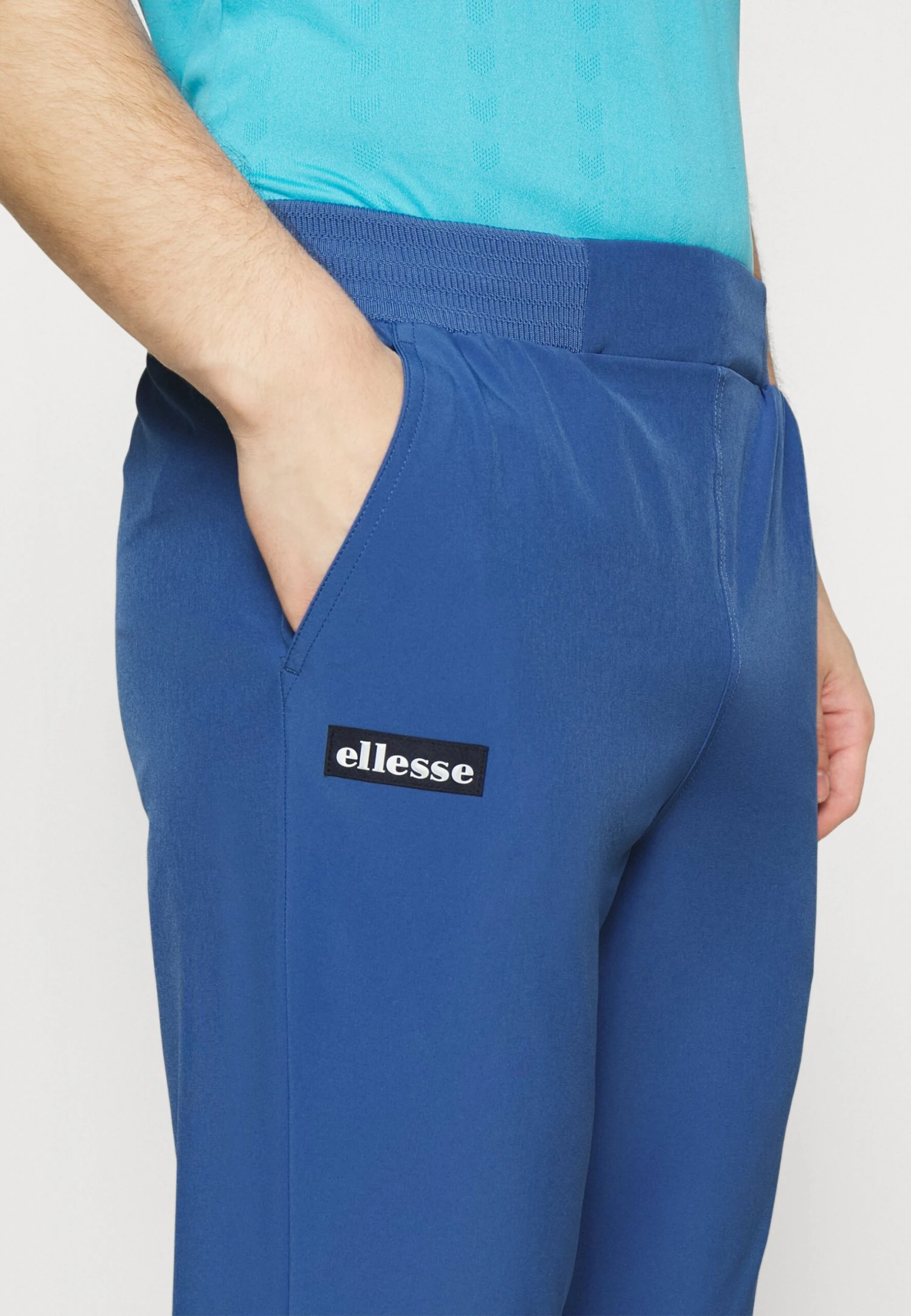 Ellesse DebillyPantaloni SportiviBlue Uomo Pantaloni EL942E04F-K11 6 Ellesse DebillyPantaloni SportiviBlue Uomo Pantaloni EL942E04F-K11 - immagine 6