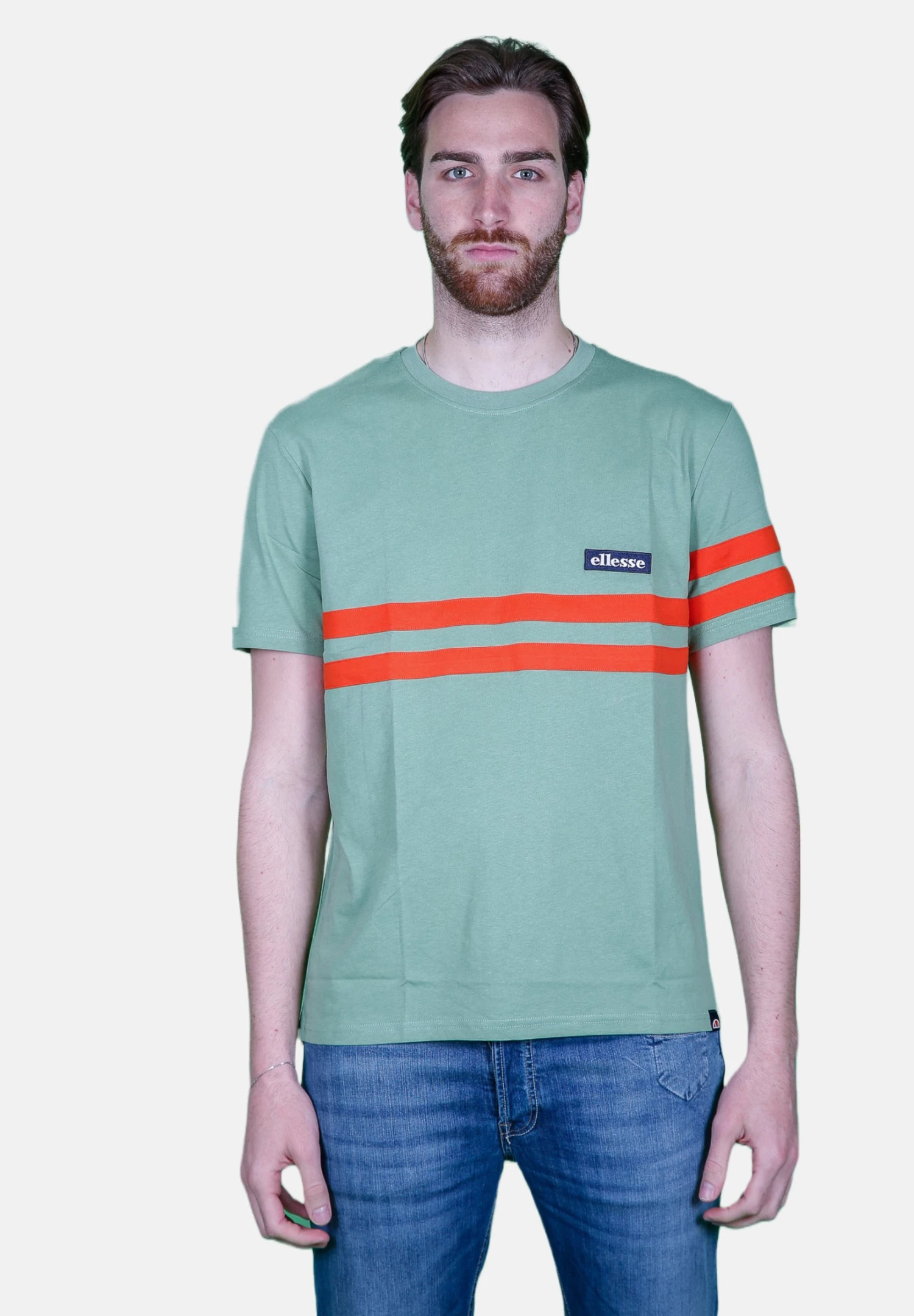 Ellesse Con Righe A ContrastoT-Shirt Con StampaVerde Uomo T-shirt E Polo EL922O0JK-M11 1 Ellesse Con Righe A ContrastoT-Shirt Con StampaVerde Uomo T-shirt E Polo EL922O0JK-M11