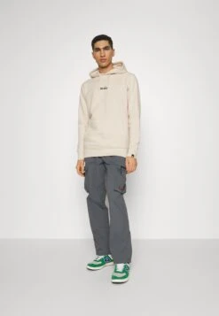 Ellesse Pershuta HoodyFelpa Con CappuccioOffwhite Uomo Maglieria E Felpe EL922S0CN-A11 -Ellesse d50329b634e84b48b37c7343e35cc330