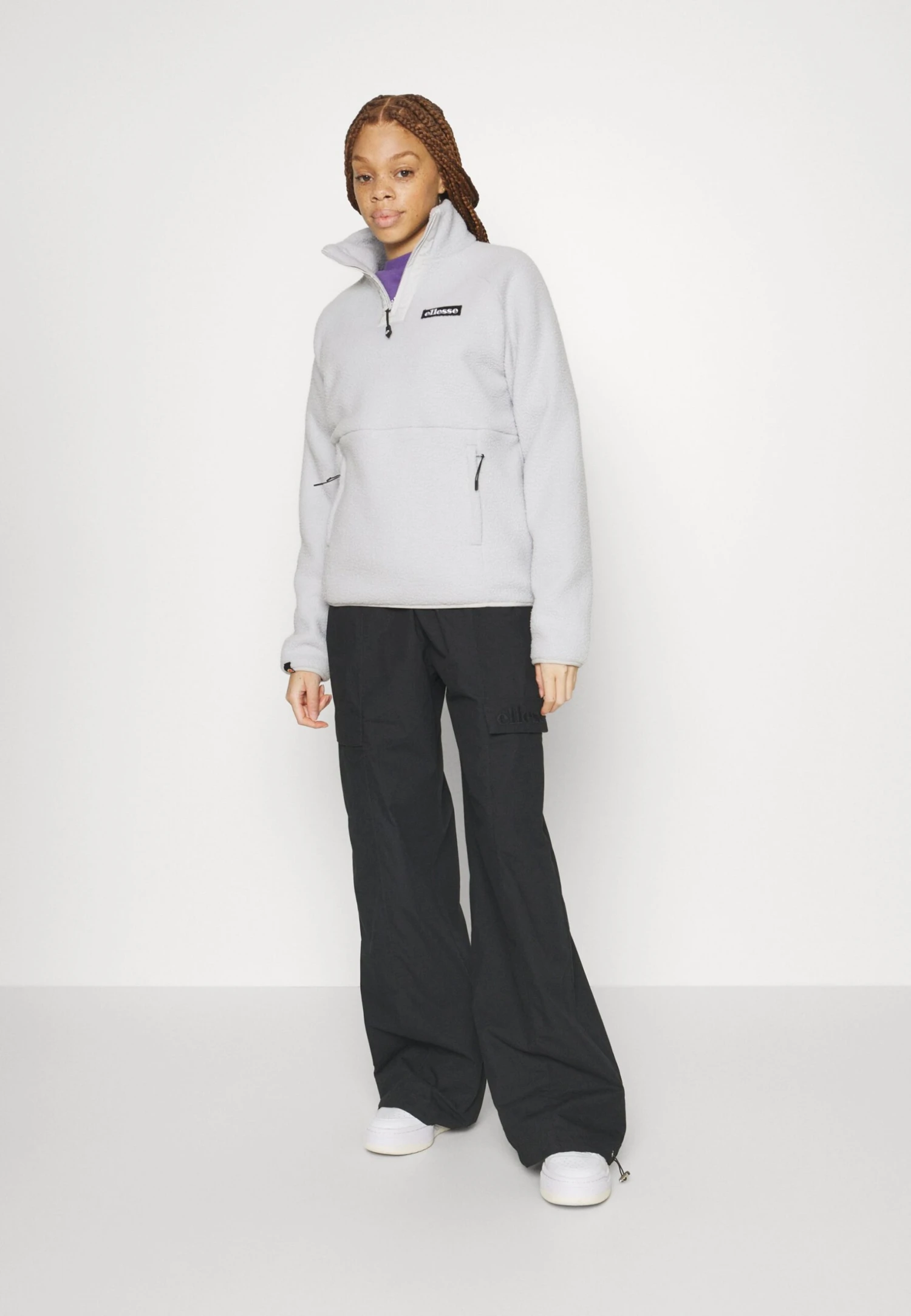 Ellesse Fuzna Felpa Con ZipLight Grey Donna Felpe EL921G03G-C11 5 Ellesse Fuzna Felpa Con ZipLight Grey Donna Felpe EL921G03G-C11 - immagine 5