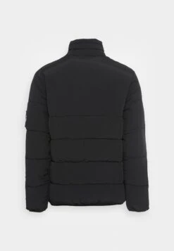 Ellesse Padded JacketGiacca InvernaleBlack Uomo Giacche EL922T05D-Q11 17 Ellesse Padded JacketGiacca InvernaleBlack Uomo Giacche EL922T05D-Q11 -Ellesse dcda0dec3e7941afa3a874571a2e51a0