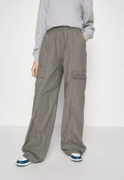 Ellesse Felna PantPantaloni CargoGrey Donna Pantaloni EL921A07Q-C11 -Ellesse e32d87b82d8841a69eb8a472774f3279