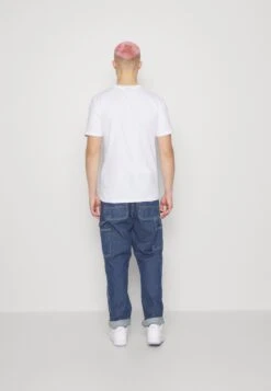 Ellesse Ollio 2 PackT-Shirt BasicWhite Uomo T-shirt E Polo EL922O0G5-A11 -Ellesse ebb07b7f4d8449659704536dbfbfa10a