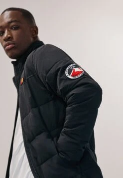 Ellesse Padded JacketGiacca InvernaleBlack Uomo Giacche EL922T05D-Q11 11 Ellesse Padded JacketGiacca InvernaleBlack Uomo Giacche EL922T05D-Q11 -Ellesse ee03f1baff464cb1a32b2a71fd2020bd